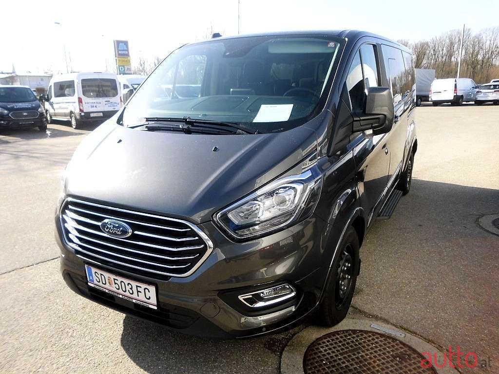 2022' Ford Tourneo photo #4