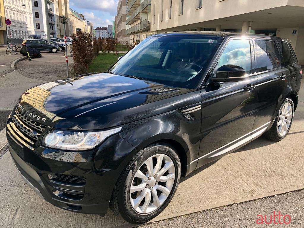 2016' Land Rover Range Rover Sport photo #3