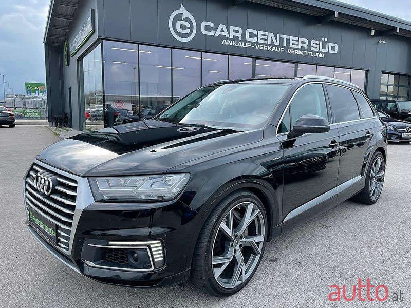 2017' Audi Q7 photo #1