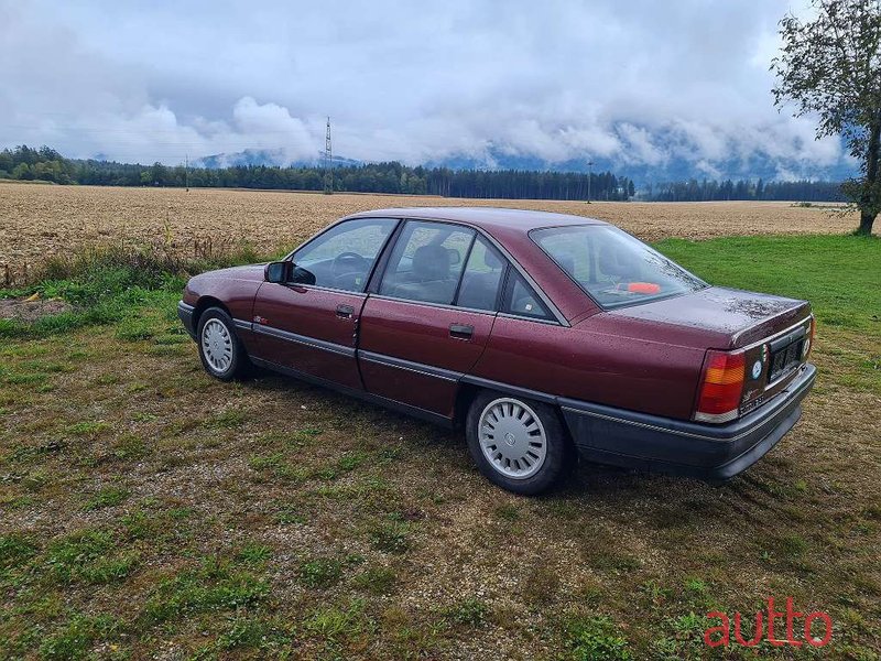 1990' Opel Omega photo #5