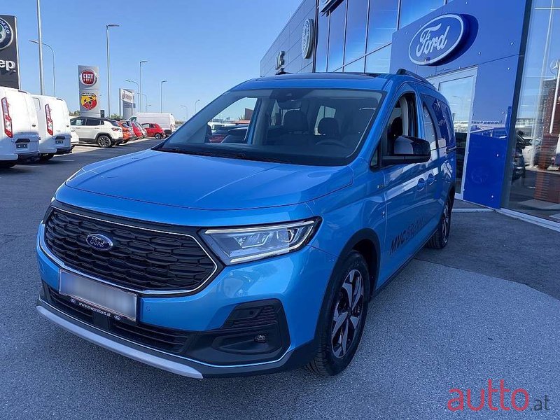 2022' Ford Tourneo photo #1