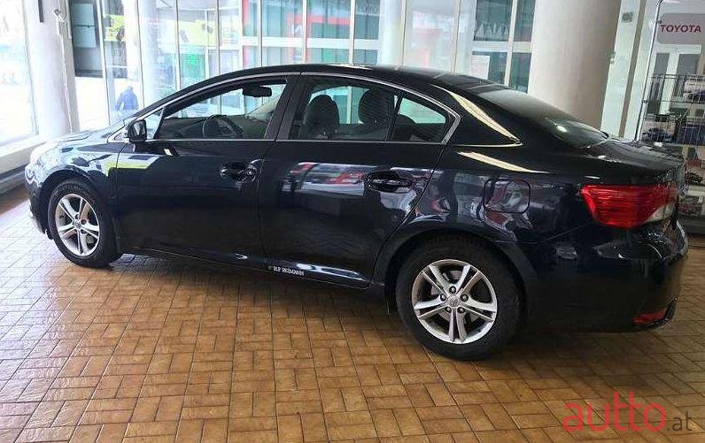 2014' Toyota Avensis photo #1