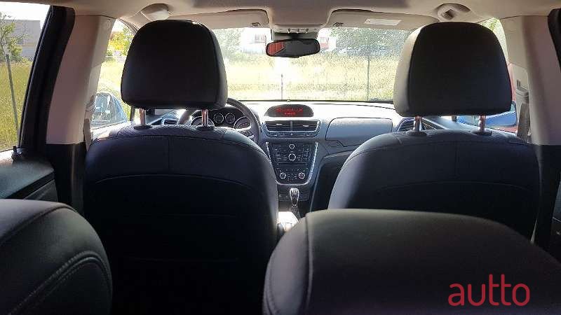 2013' Opel Mokka photo #5