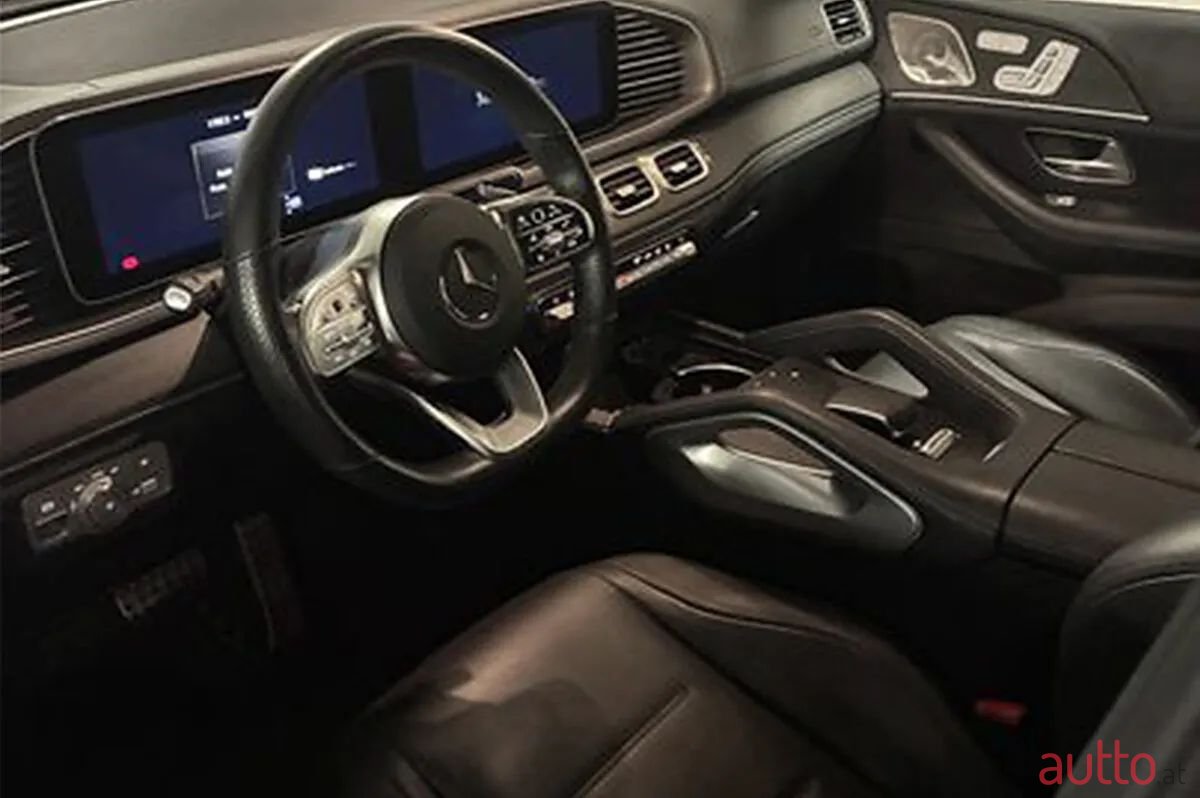 2022' Mercedes-Benz Gle-Klasse photo #3