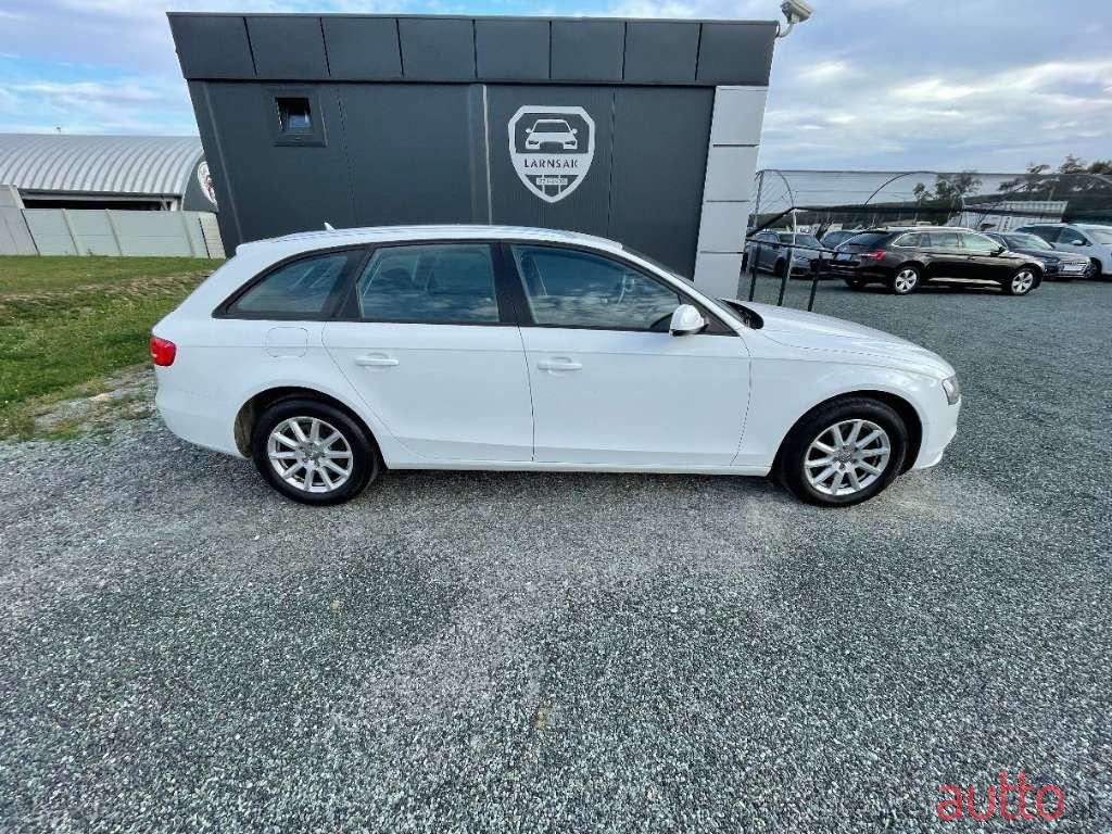 2014' Audi A4 photo #2