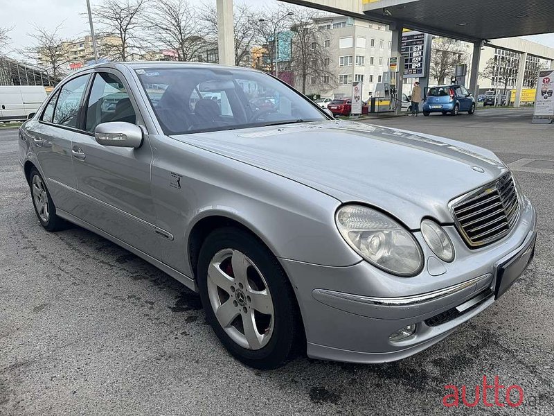 2002' Mercedes-Benz E-Klasse photo #4