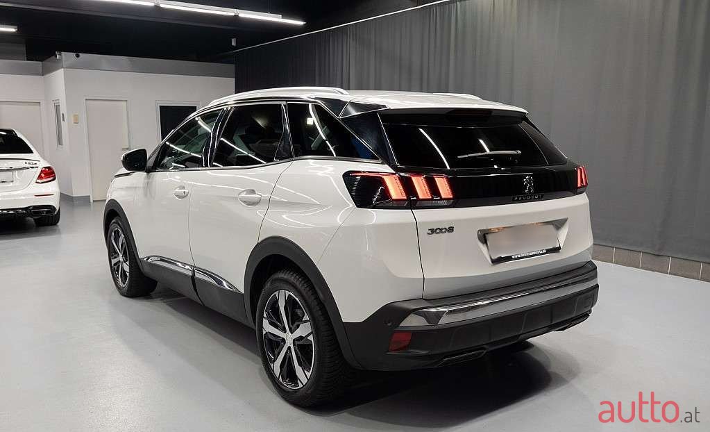 2018' Peugeot 3008 photo #6