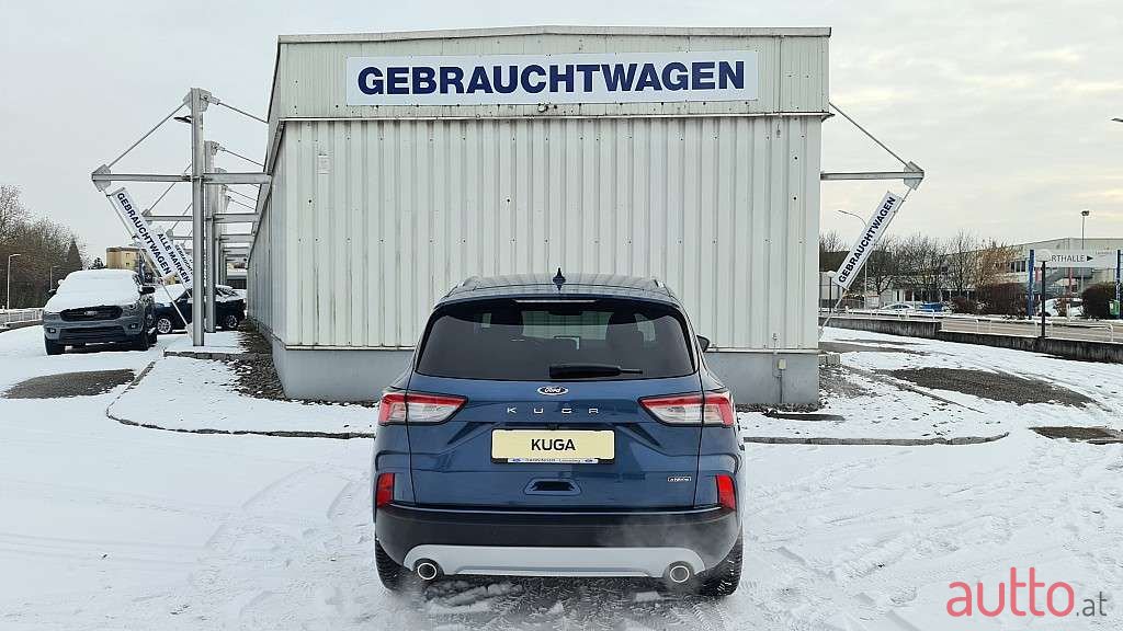 2022' Ford Kuga photo #5