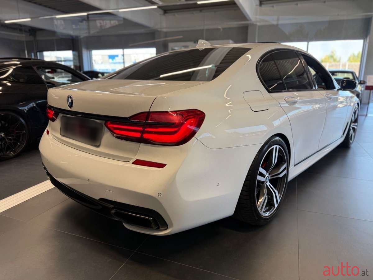 2016' BMW 7Er-Reihe photo #5