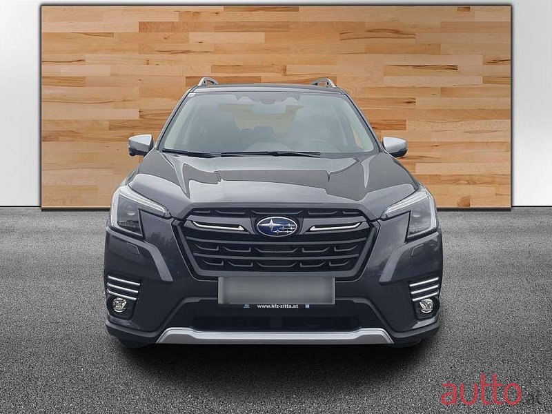 2024' Subaru Forester photo #6