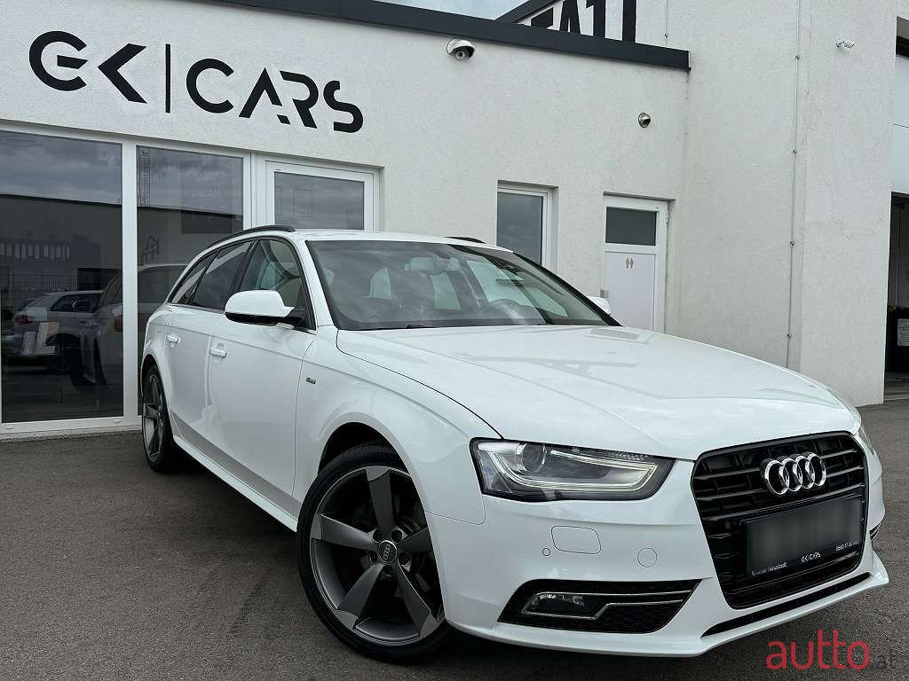 2012' Audi A4 photo #3