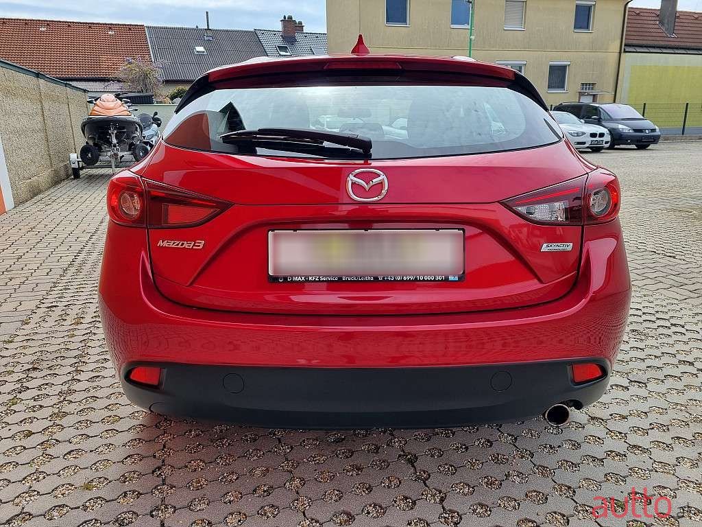 2015' Mazda Mazda3 photo #5