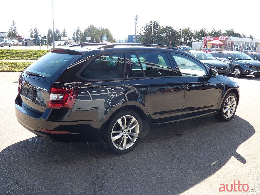 2018' Skoda Octavia photo #3