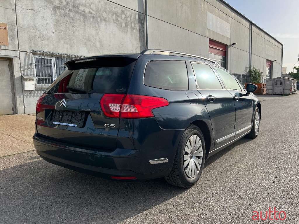 2009' Citroen C5 photo #5