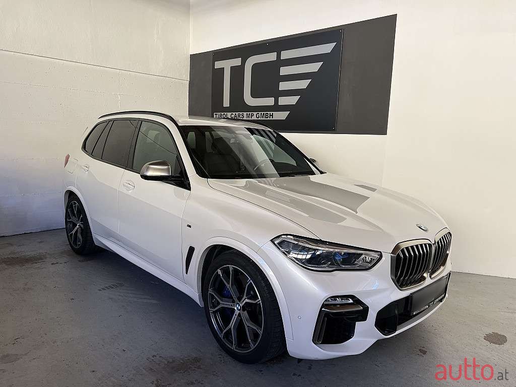2019' BMW X5 photo #1