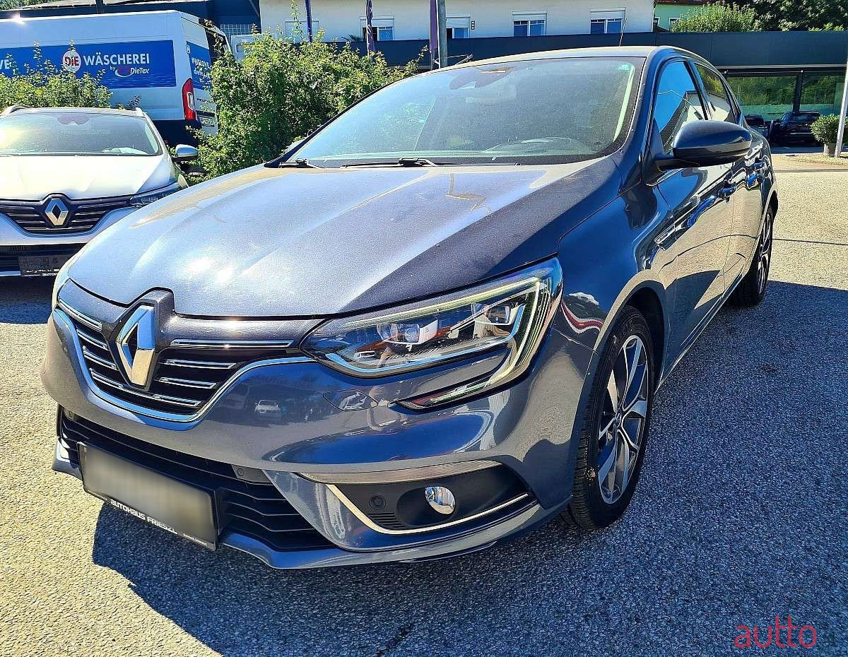 2016' Renault Megane photo #1