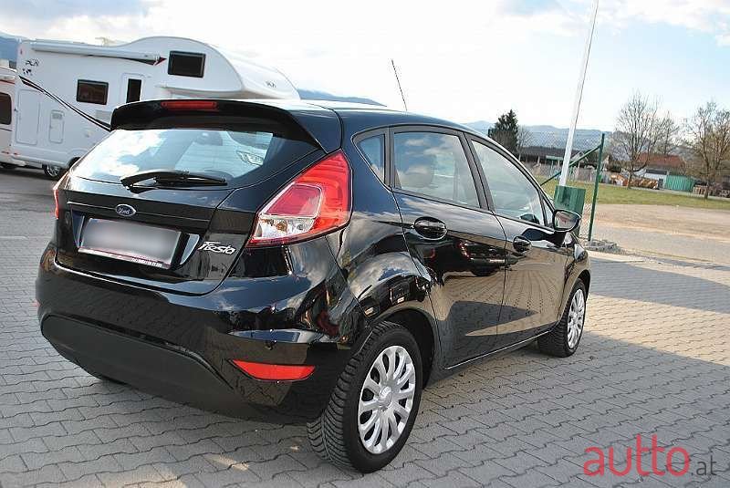 2017' Ford Fiesta photo #4