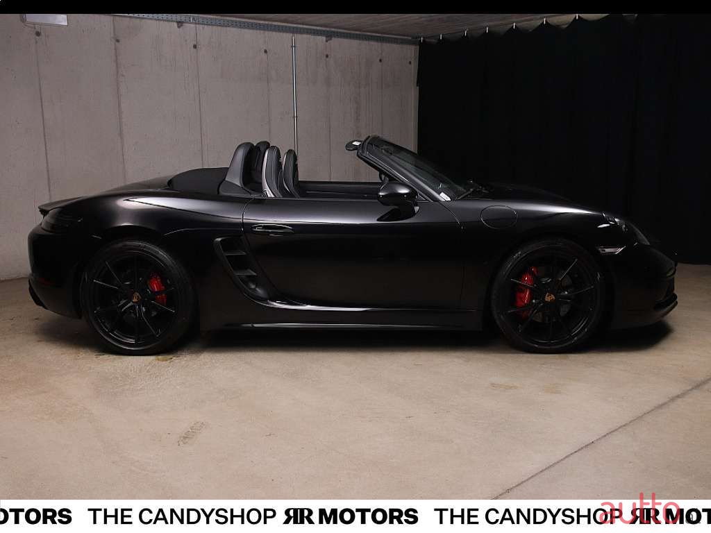2020' Porsche Boxster photo #3