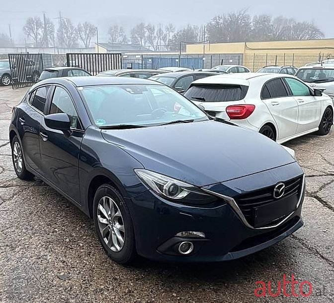 2013' Mazda Mazda3 photo #1