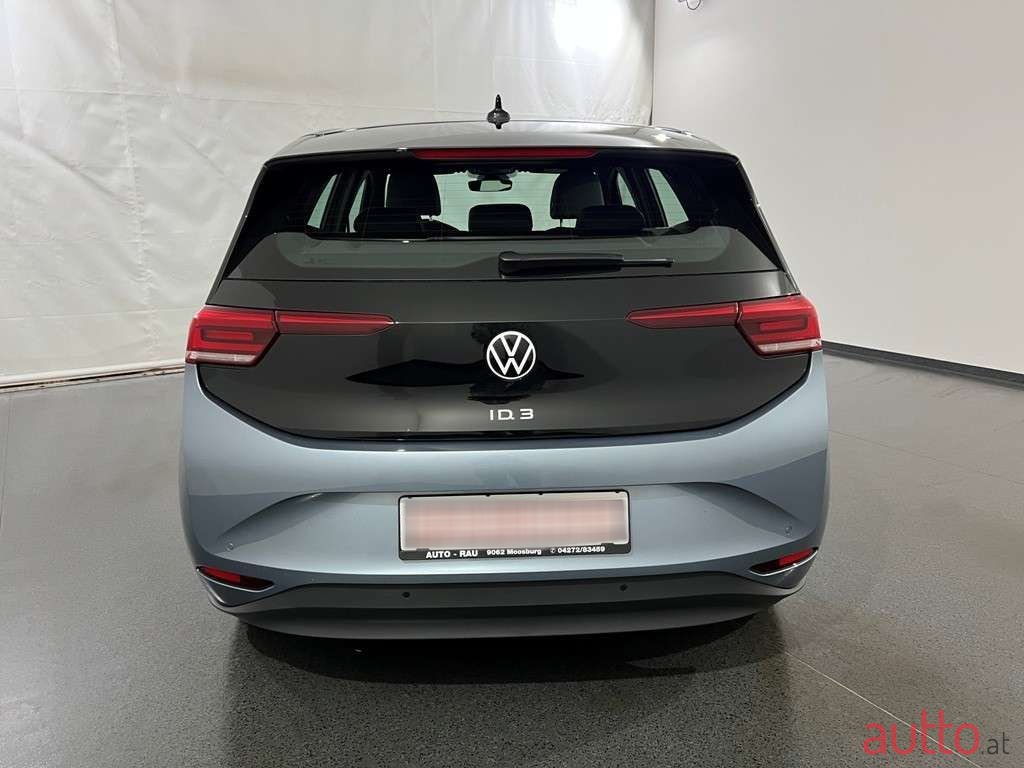 2022' Volkswagen ID.3 photo #4