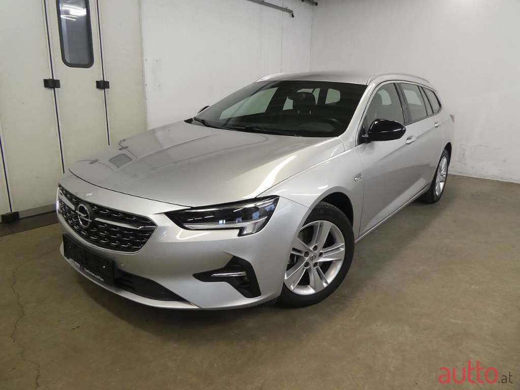 2021' Opel Insignia photo #1