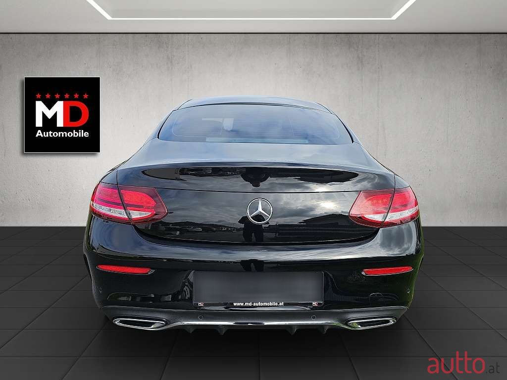 2019' Mercedes-Benz C-Klasse photo #5