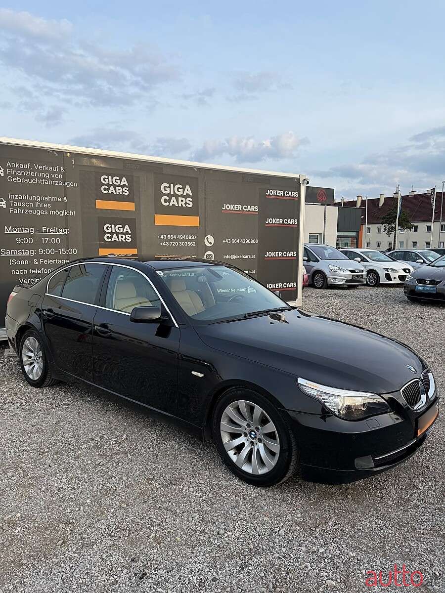 2007' BMW 5Er-Reihe photo #2