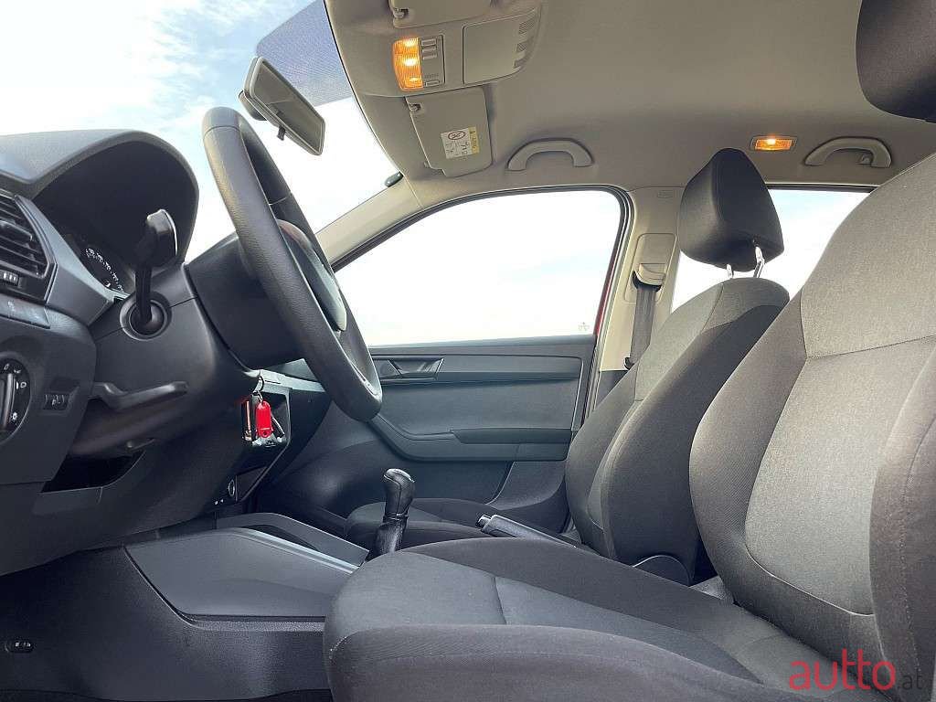 2017' Skoda Fabia photo #6