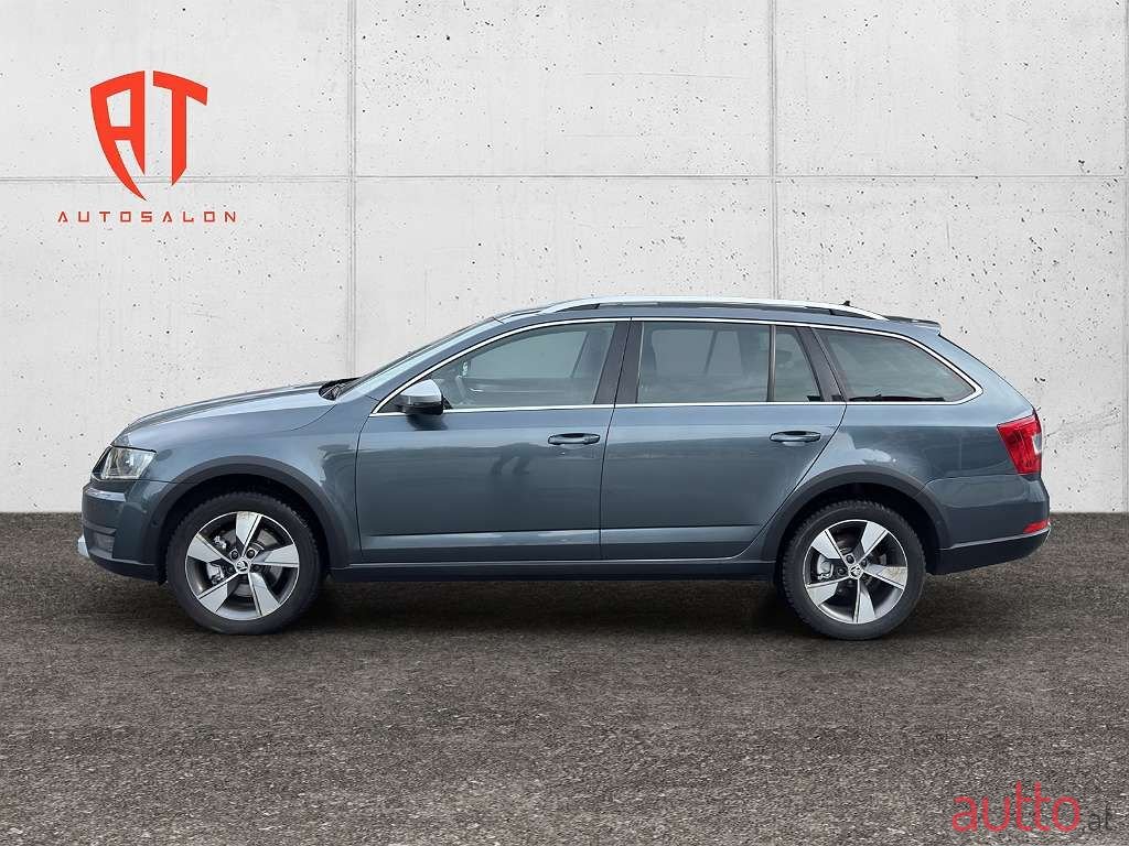 2016' Skoda Octavia photo #2