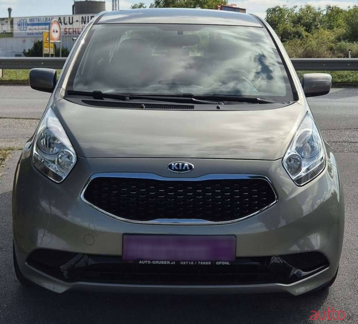 2017' Kia Venga photo #6