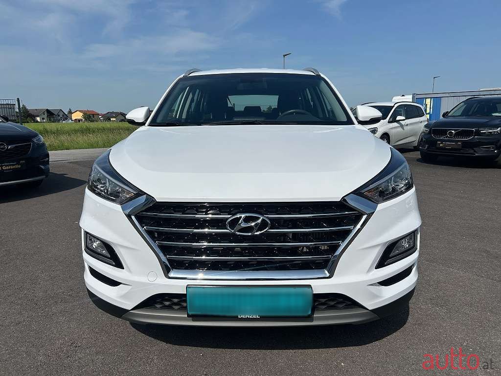 2020' Hyundai Tucson photo #2