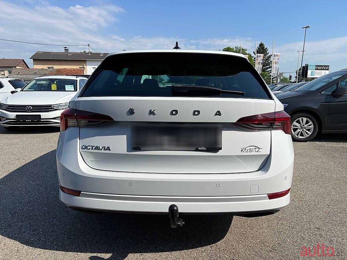 2022' Skoda Octavia photo #4