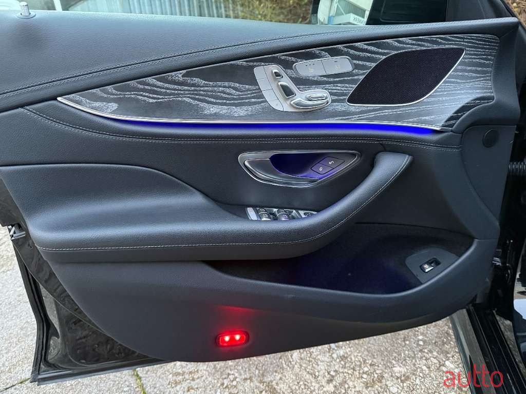 2020' Mercedes-Benz AMG GT photo #5