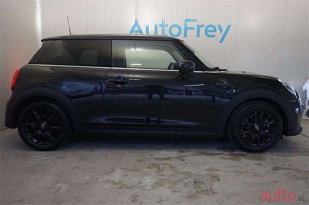 2023' MINI Mini photo #3