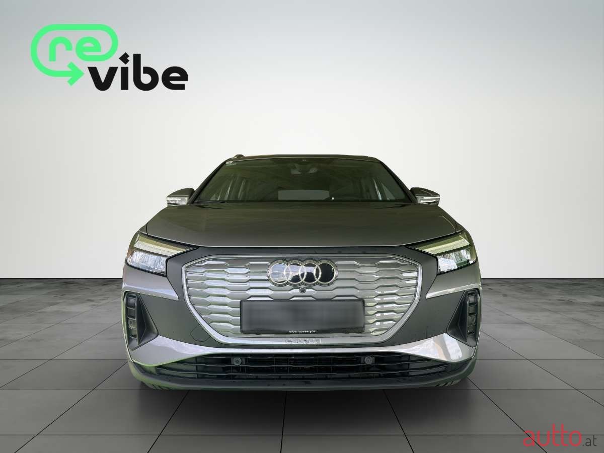 2022' Audi Q4 photo #2