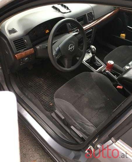 2002' Opel Vectra photo #2