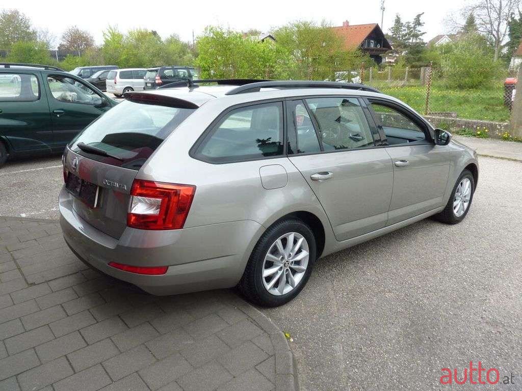 2017' Skoda Octavia photo #5