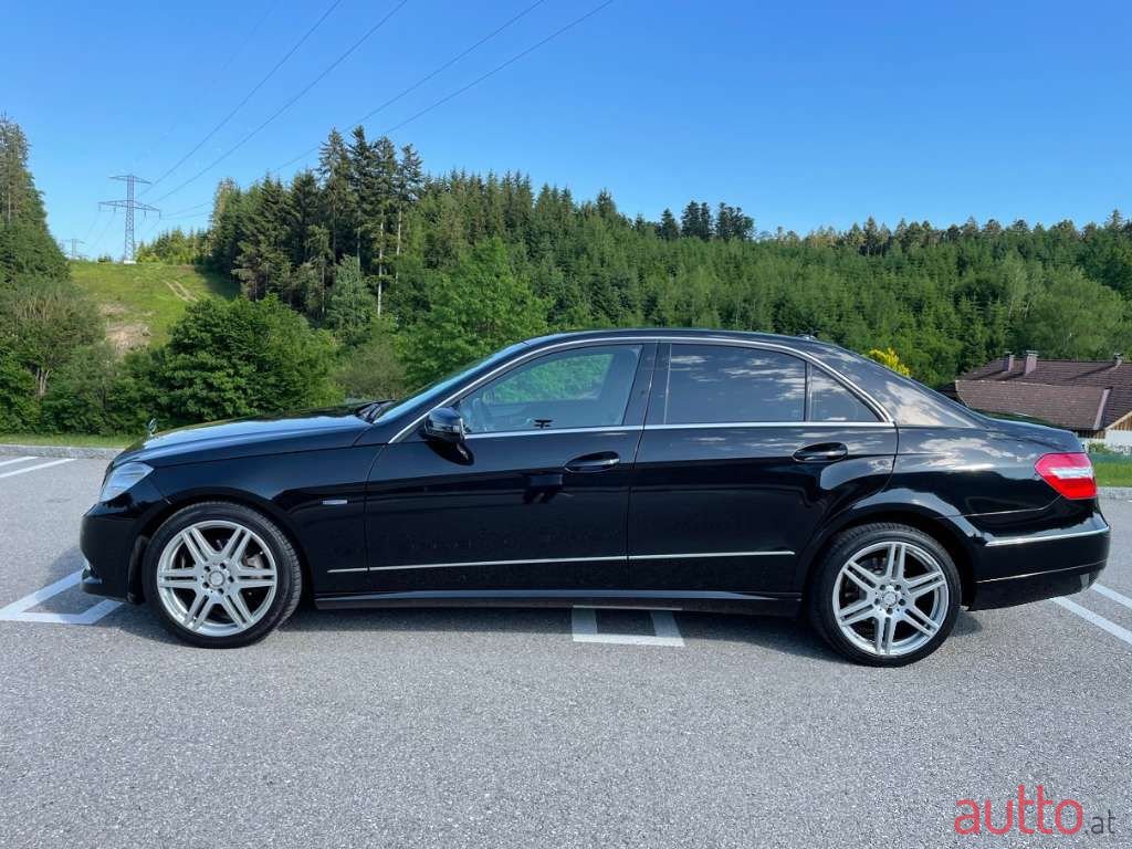 2009' Mercedes-Benz E-Klasse photo #6