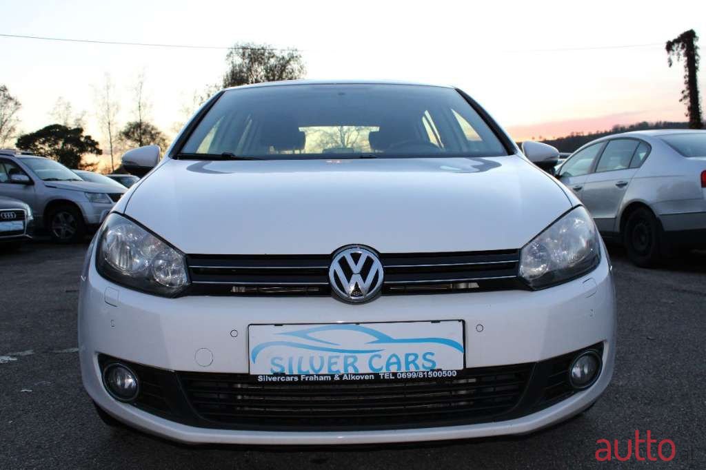 2012' Volkswagen Golf photo #1