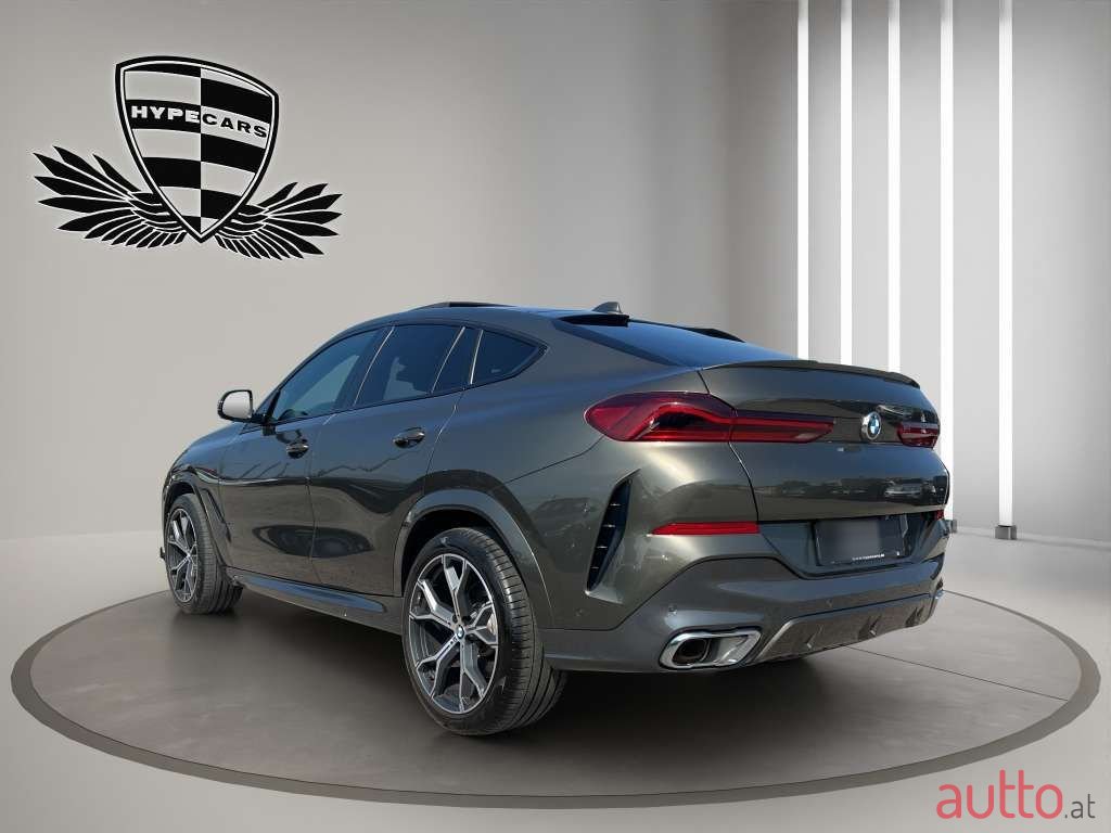 2020' BMW X6 photo #6
