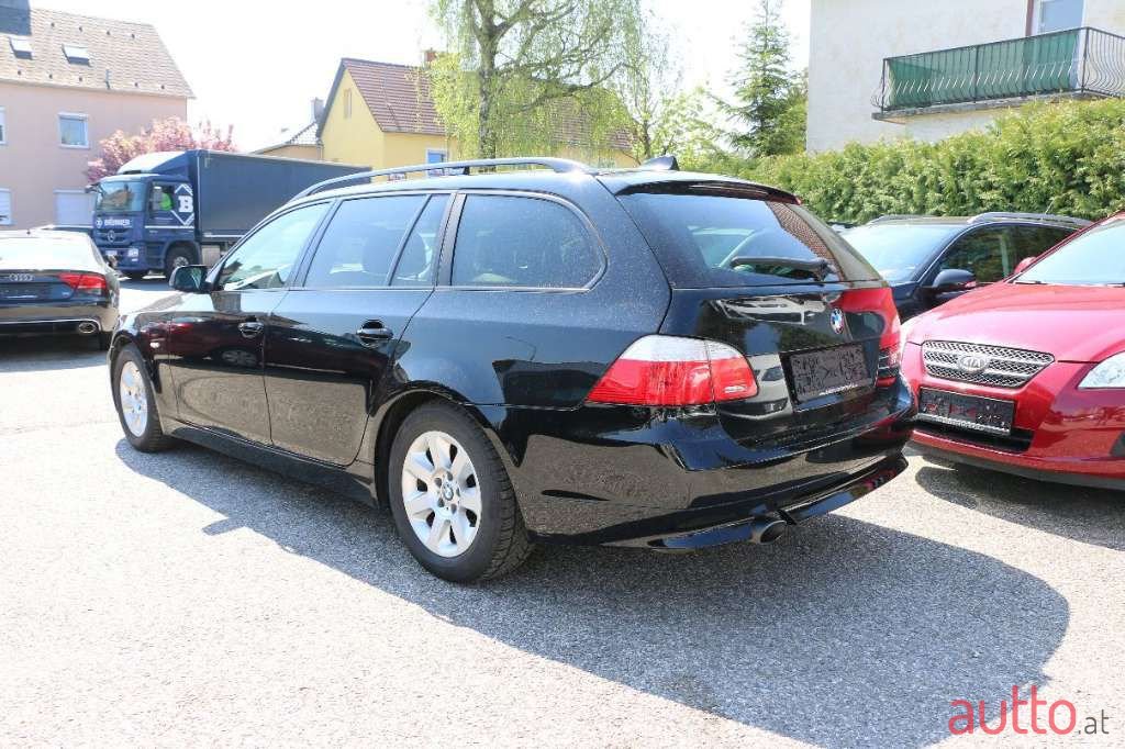 2009' BMW 5Er-Reihe photo #4