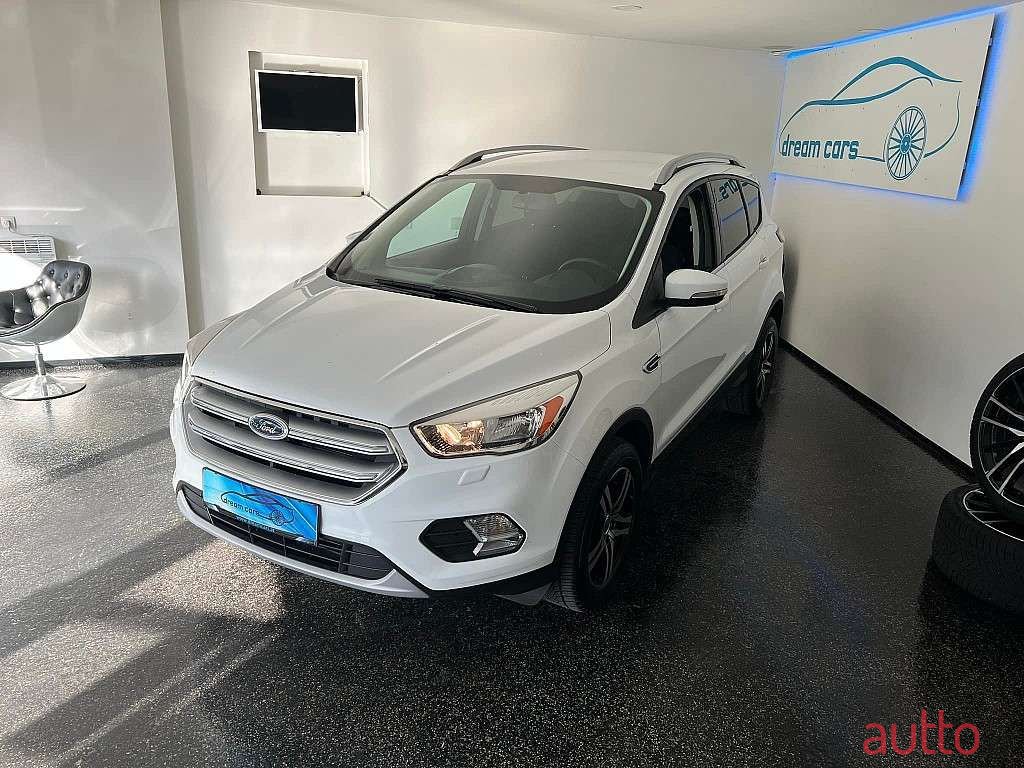 2017' Ford Kuga photo #6