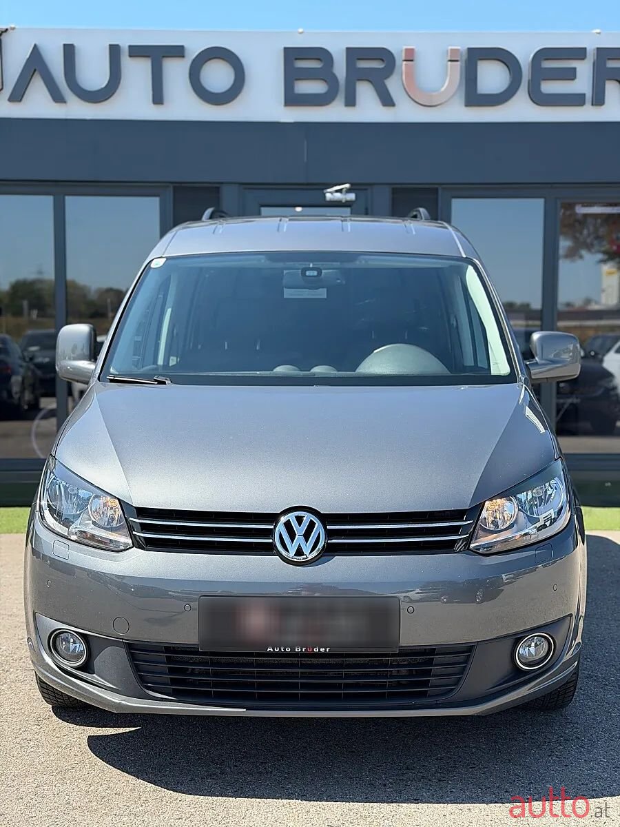 2014' Volkswagen Caddy photo #5