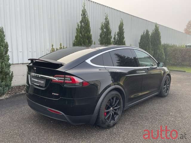 2016' Tesla Model X photo #2