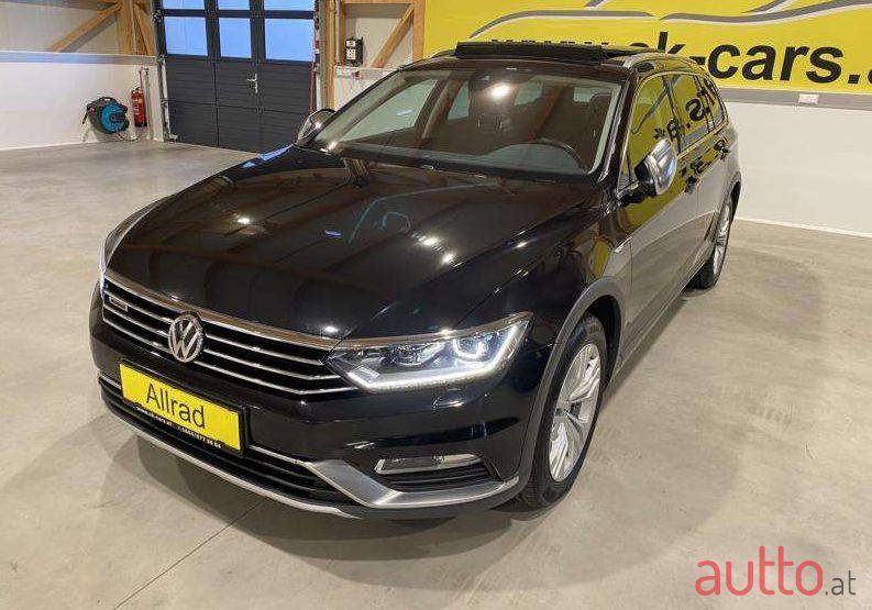 2016' Volkswagen Passat photo #1