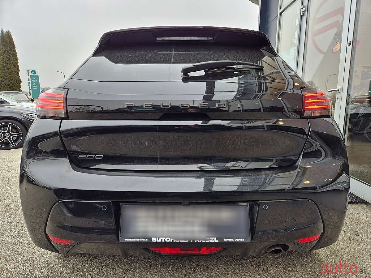 2024' Peugeot 208 photo #5