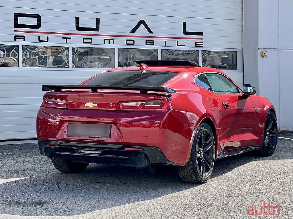 2017' Chevrolet Camaro photo #3