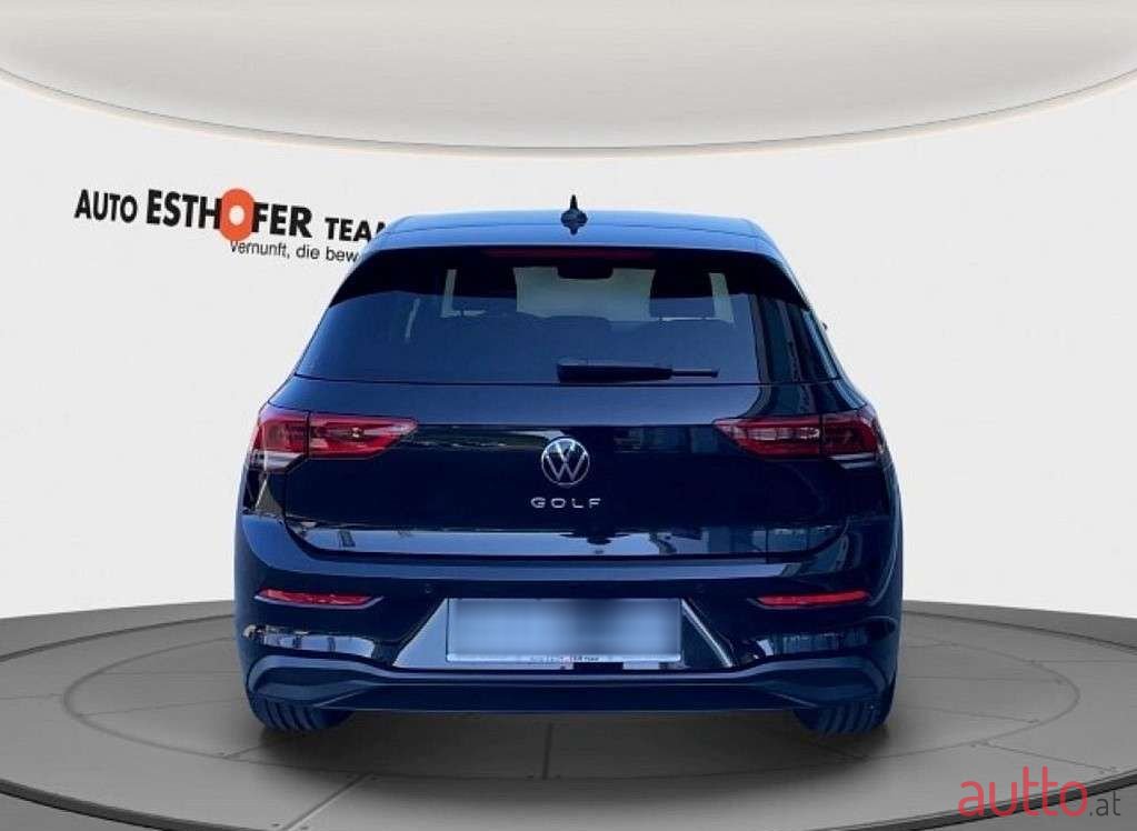 2023' Volkswagen Golf photo #4