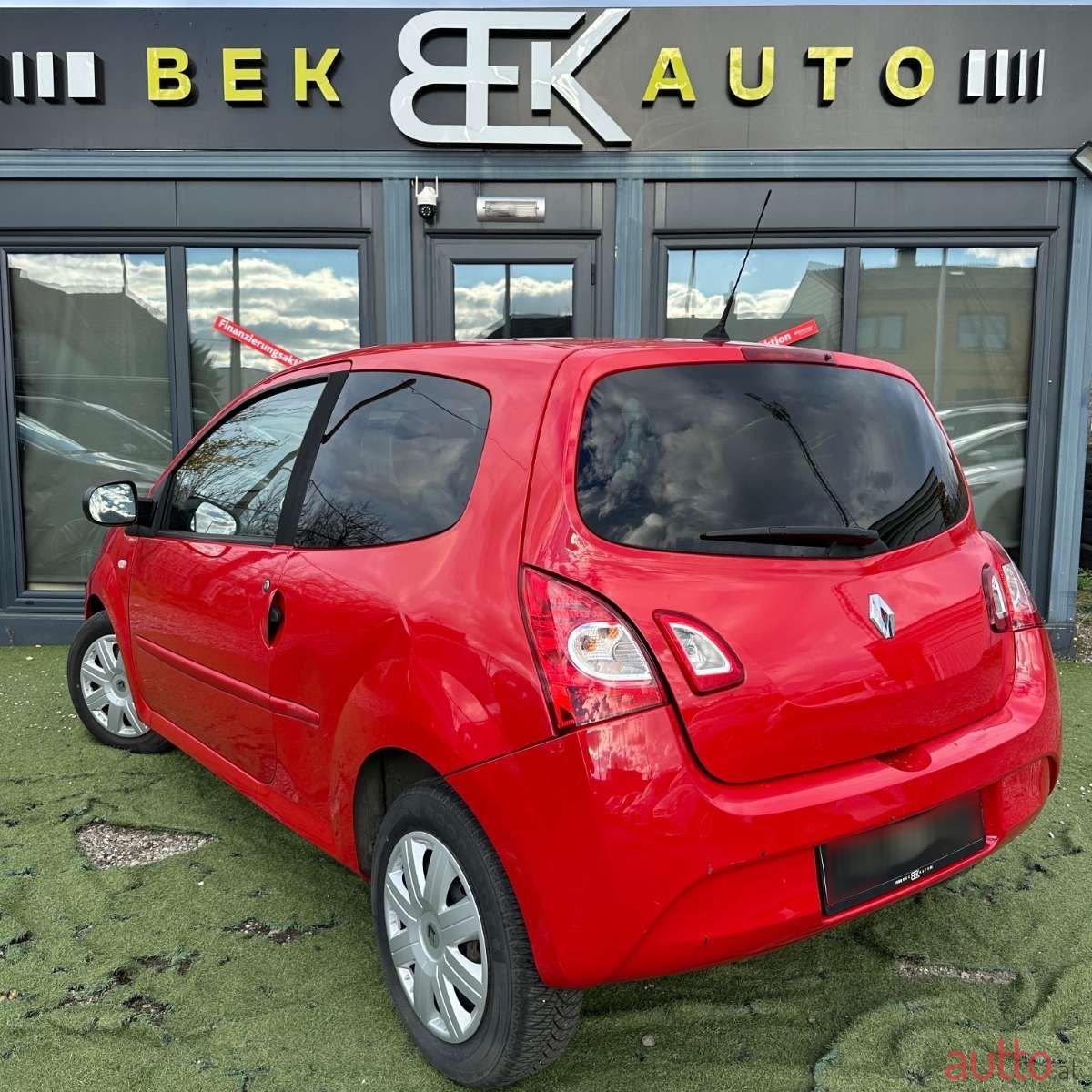 2012' Renault Twingo photo #3