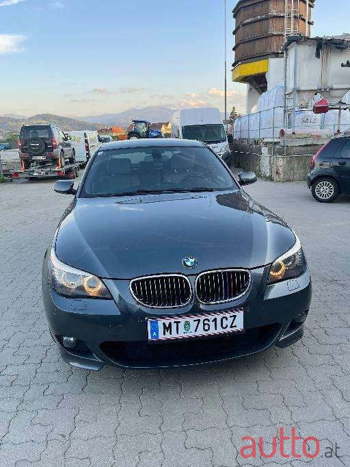 2007' BMW 5Er-Reihe photo #2